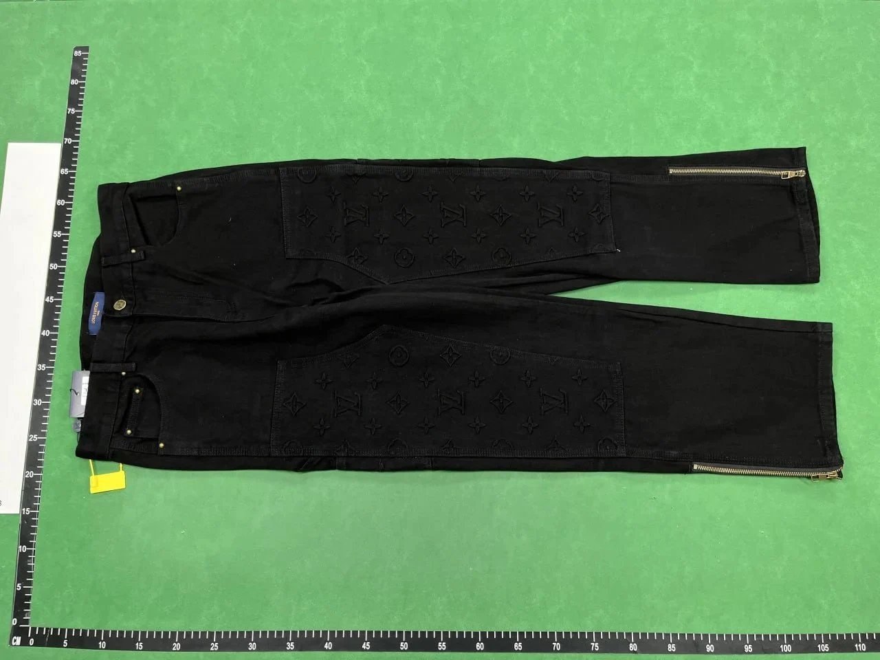 LV Louis Vuitton Monogram Jeans [9 Styles]