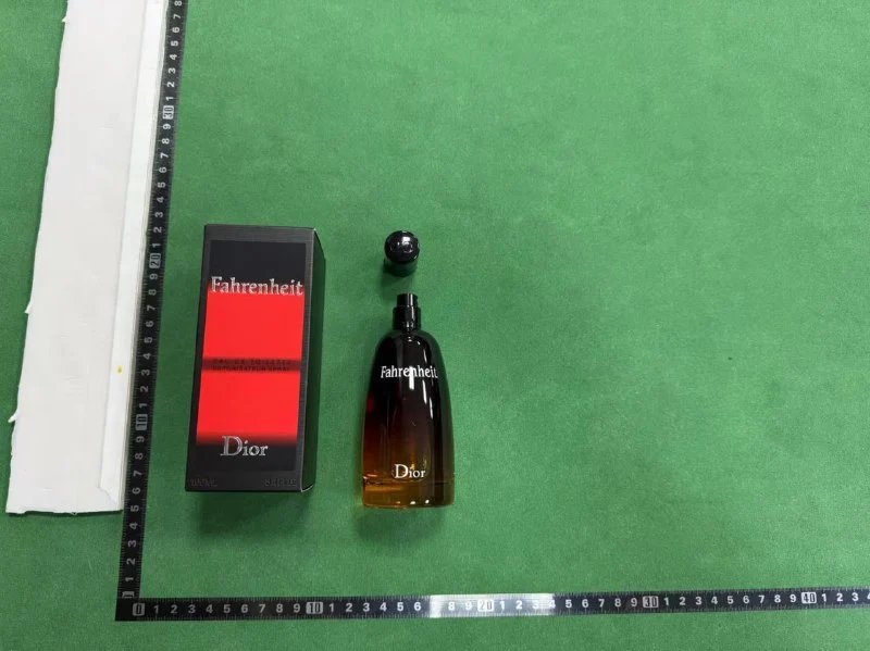 Dior J'adore Perfume [40+ styles]