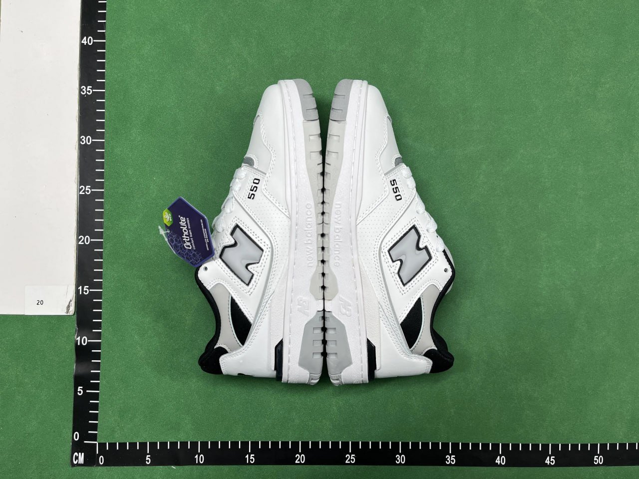 New Balance 550 Sneakers