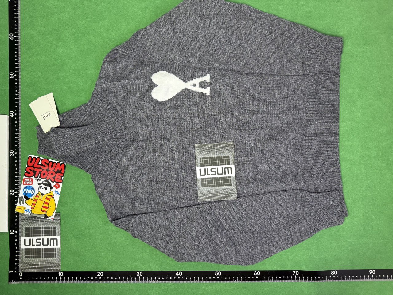 Ami Paris Heart Logo Sweaters and Cardigans