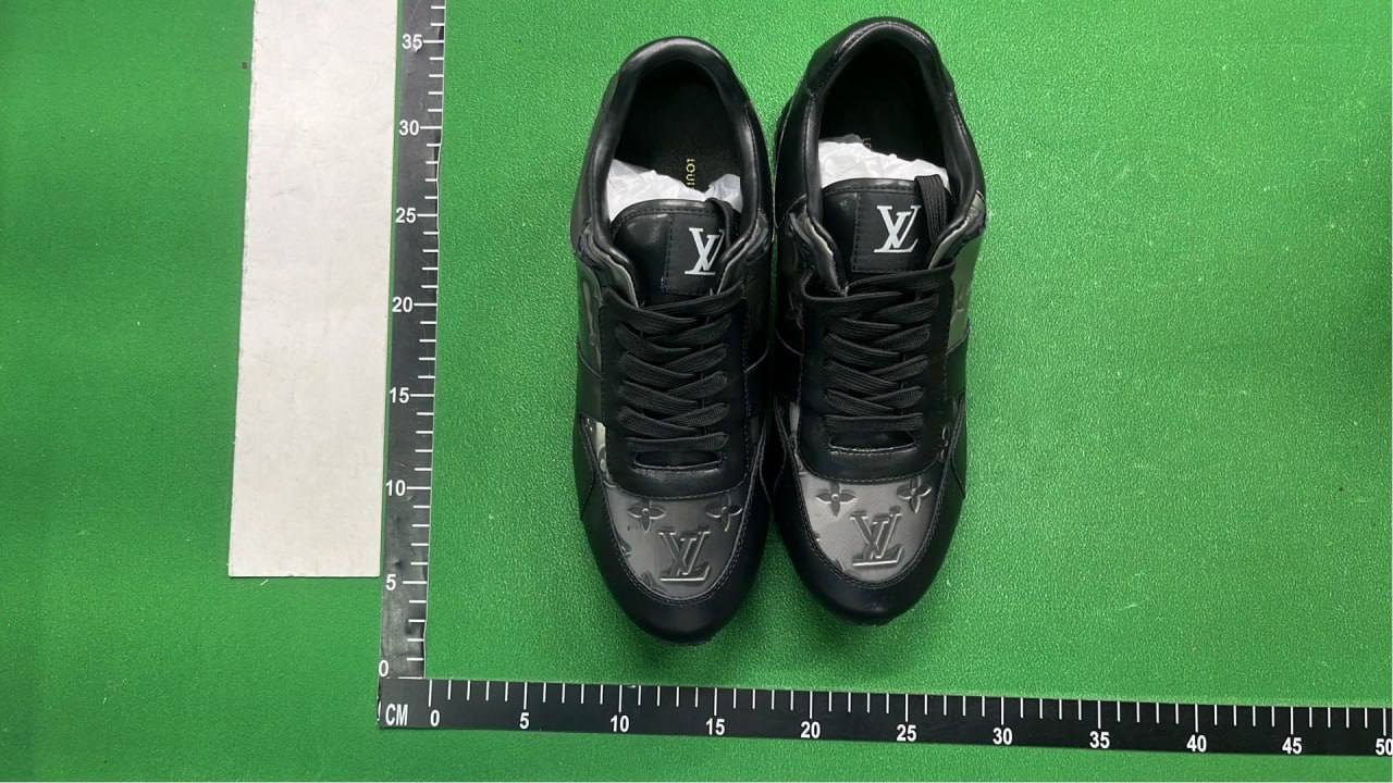 Louis Vuitton Run Away Sneakers [40 Styles]
