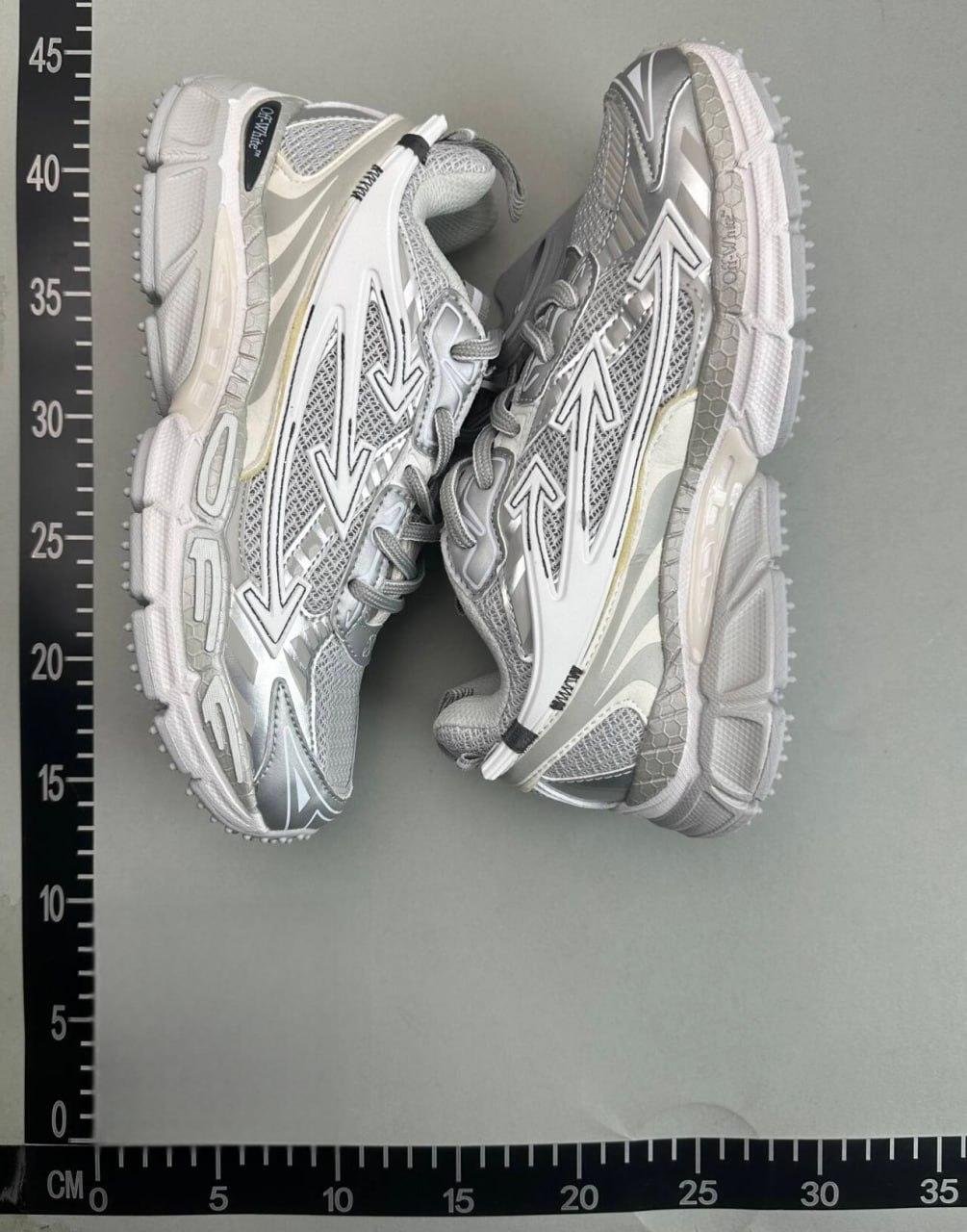 Off-White Be Right Back Sneakers