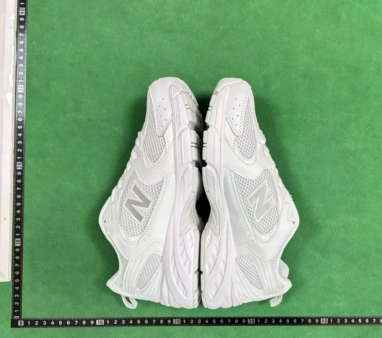 New Balance 550 Sneakers