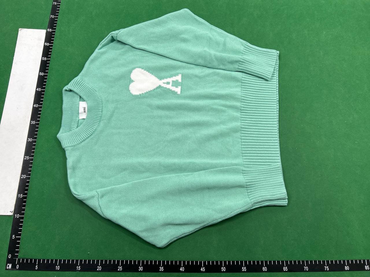 AMIPARIS Heart Logo Sweater