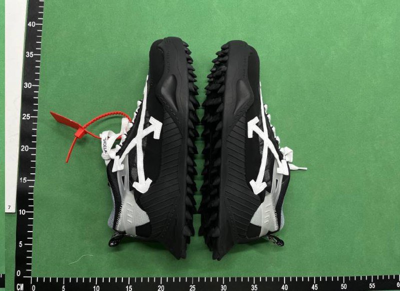 OFF-WHITE ODSY 1000 Sneakers