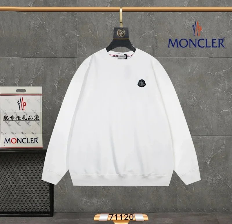 Moncler Crew neck sweatshirt (40 styles)