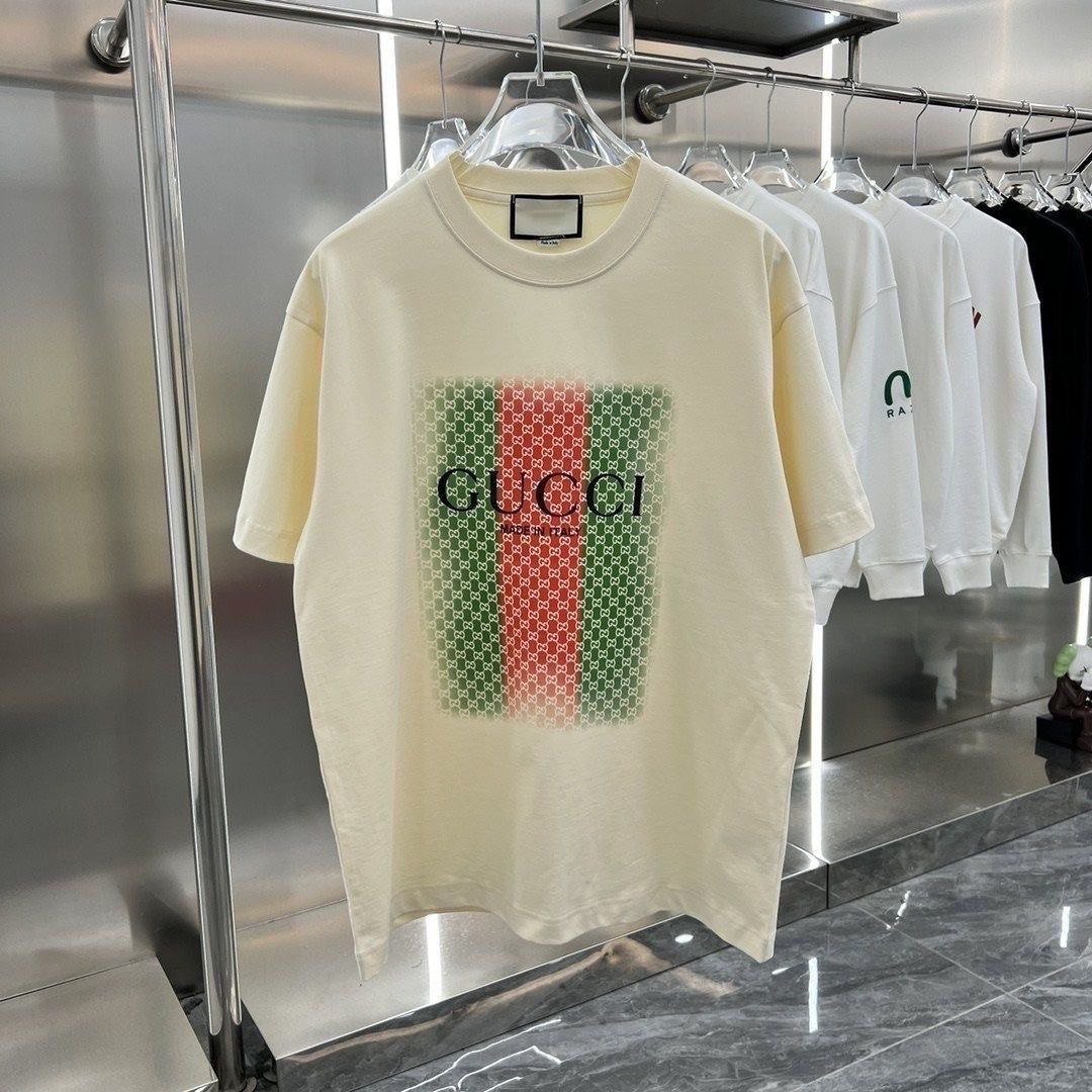 Gucci GG Supreme T-Shirt [2 styles]