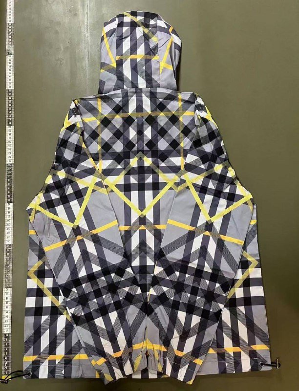 Burberry Vintage Check Jacket [10 styles]