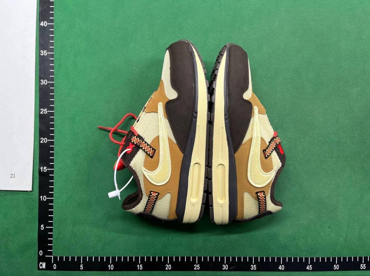 Nike Air Max 1 Sneakers [30 styles]