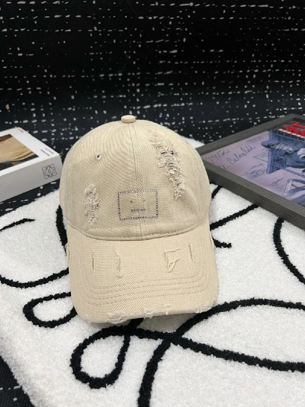 Acne Studios [Model Name Not Visually Identifiable] Caps & Beanies [39 styles]