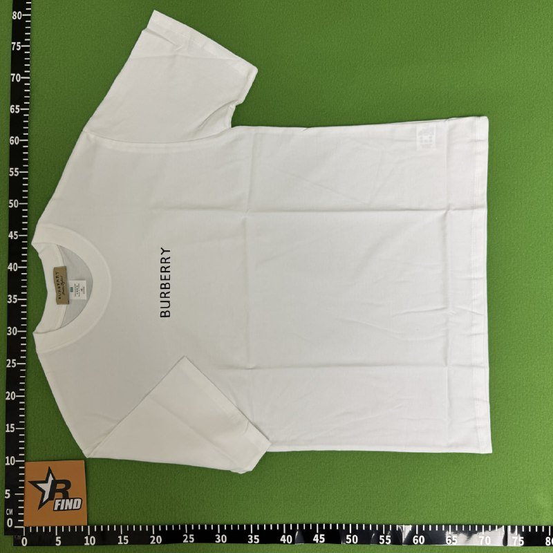 Burberry Embossed Logo Sweatshirt [36 styles]