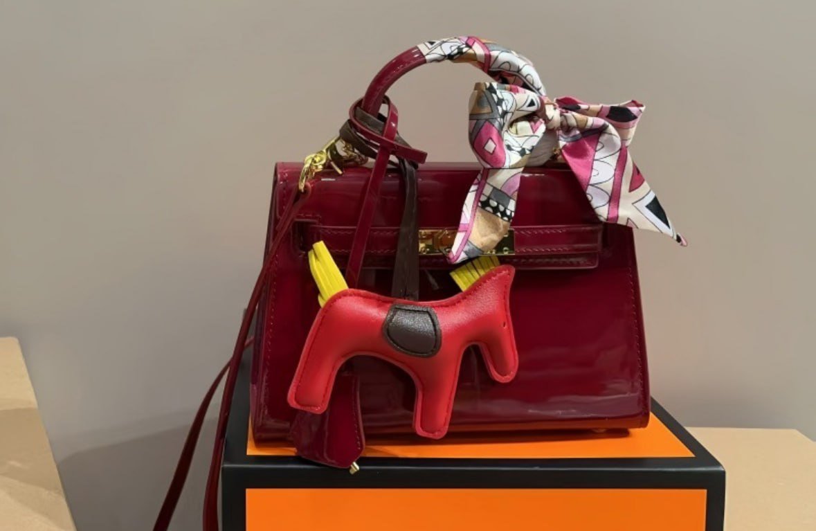 YSL SAINT LAURENT Hermes LV Louis Vuitton Handbag Crossbody Bag