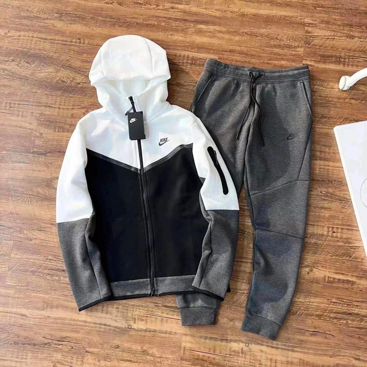 Nike Tech Fleece Hoodie & Pants Set [39 styles]