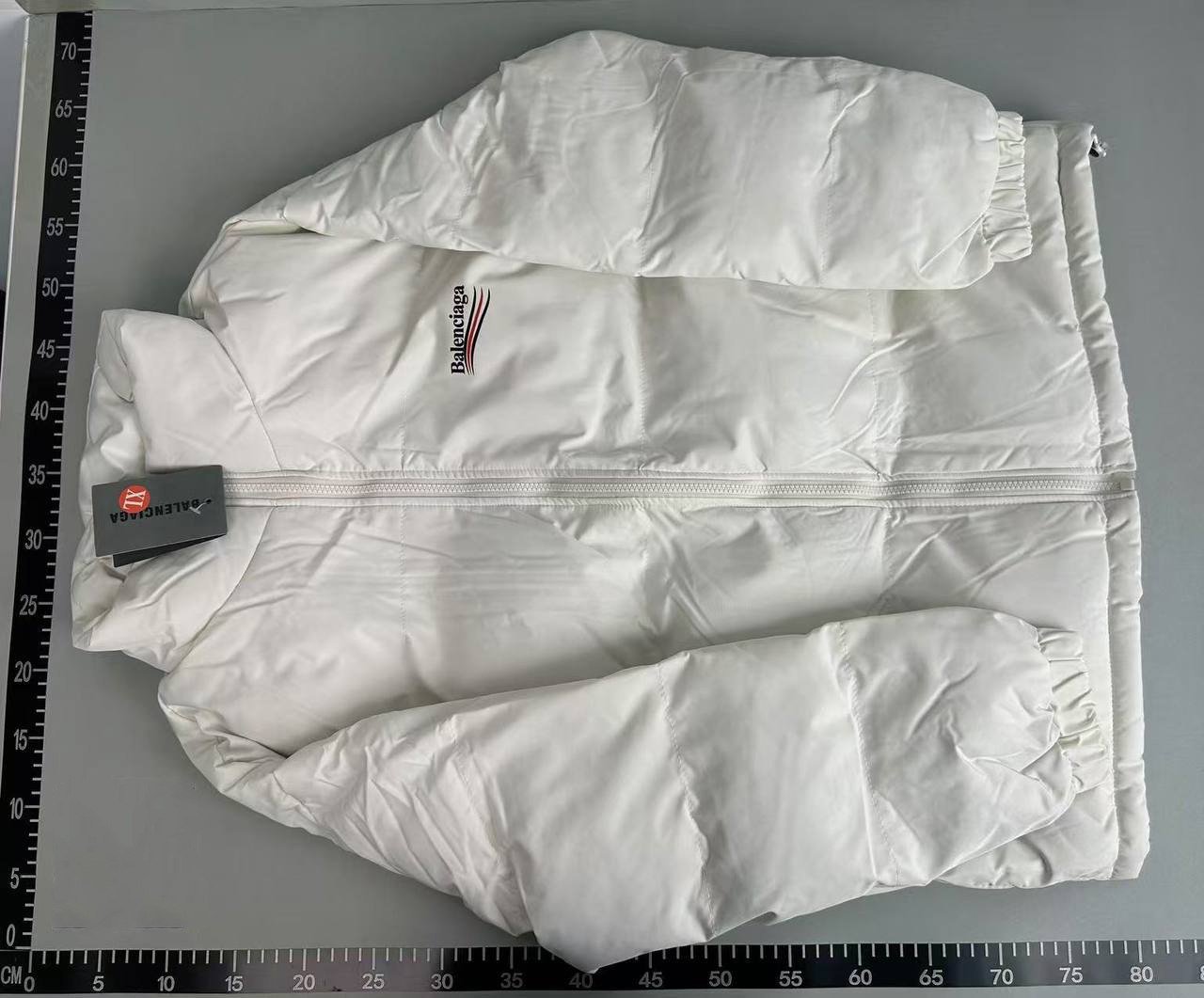 Balenciaga Puffer Jacket [5 styles]