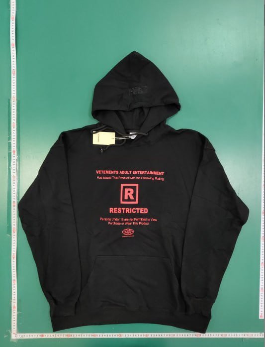 Vetements Hoodies [34 styles]