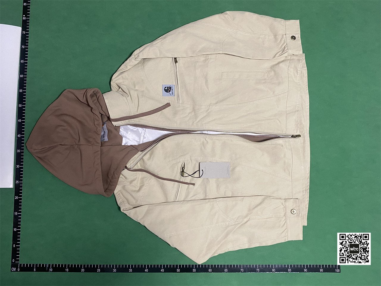 Carhartt Hooded Jacket [3 styles]