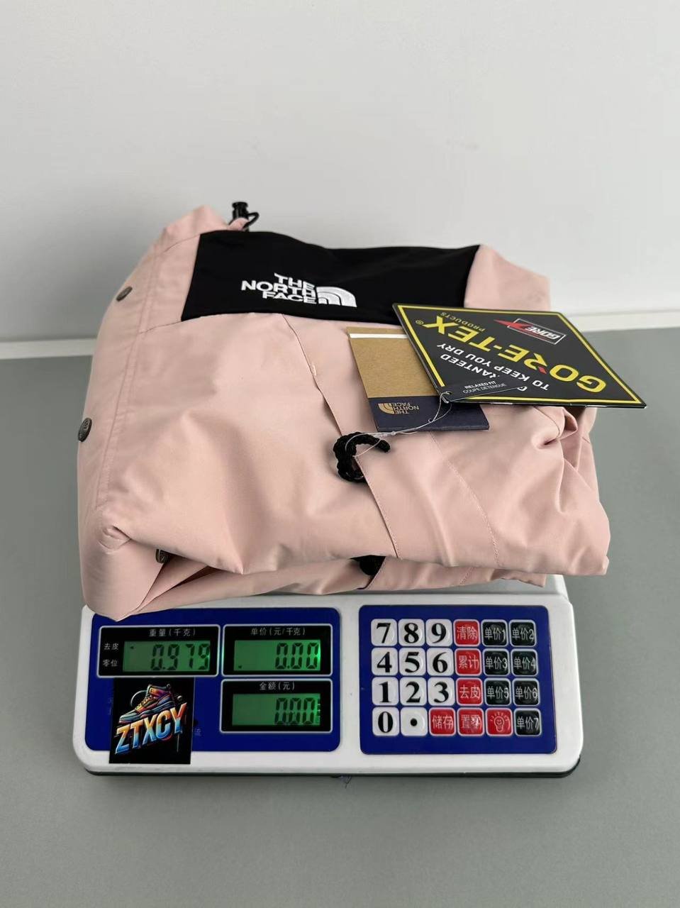 The North Face Mountain Jacket [13 styles]