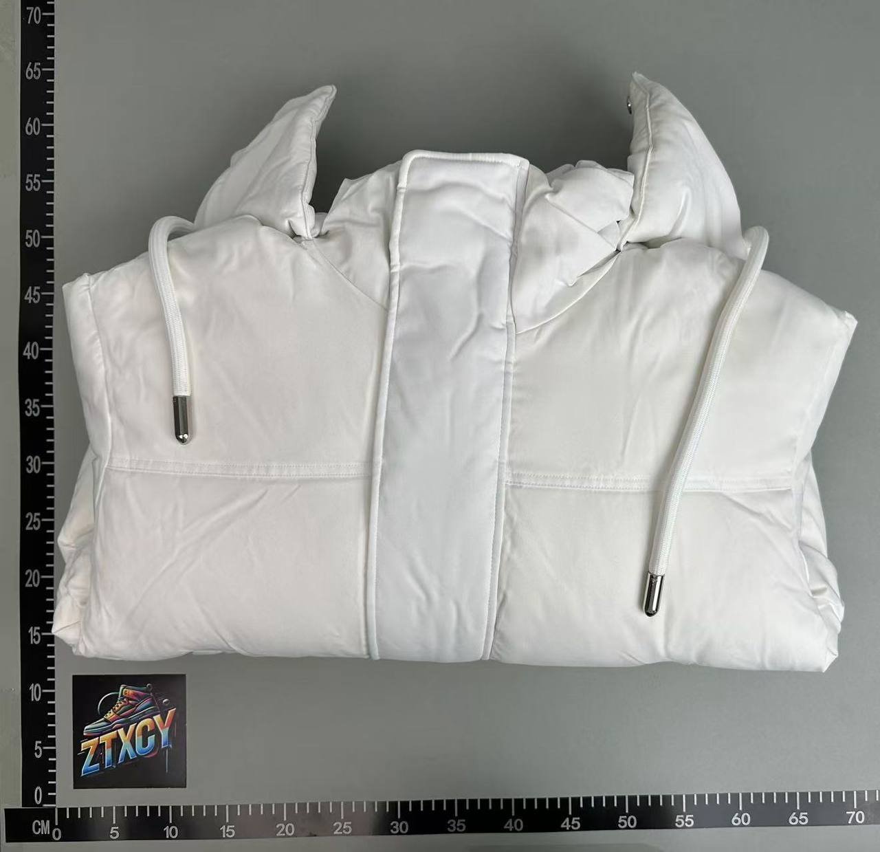 Ami Paris Puffer Jackets [5 styles]