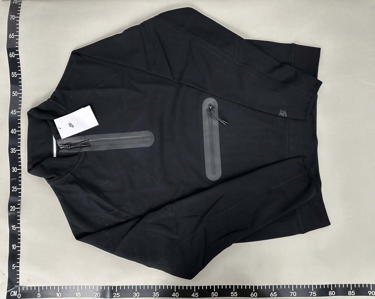 Nike B22 Half-Zip Sweatshirt [10 styles]