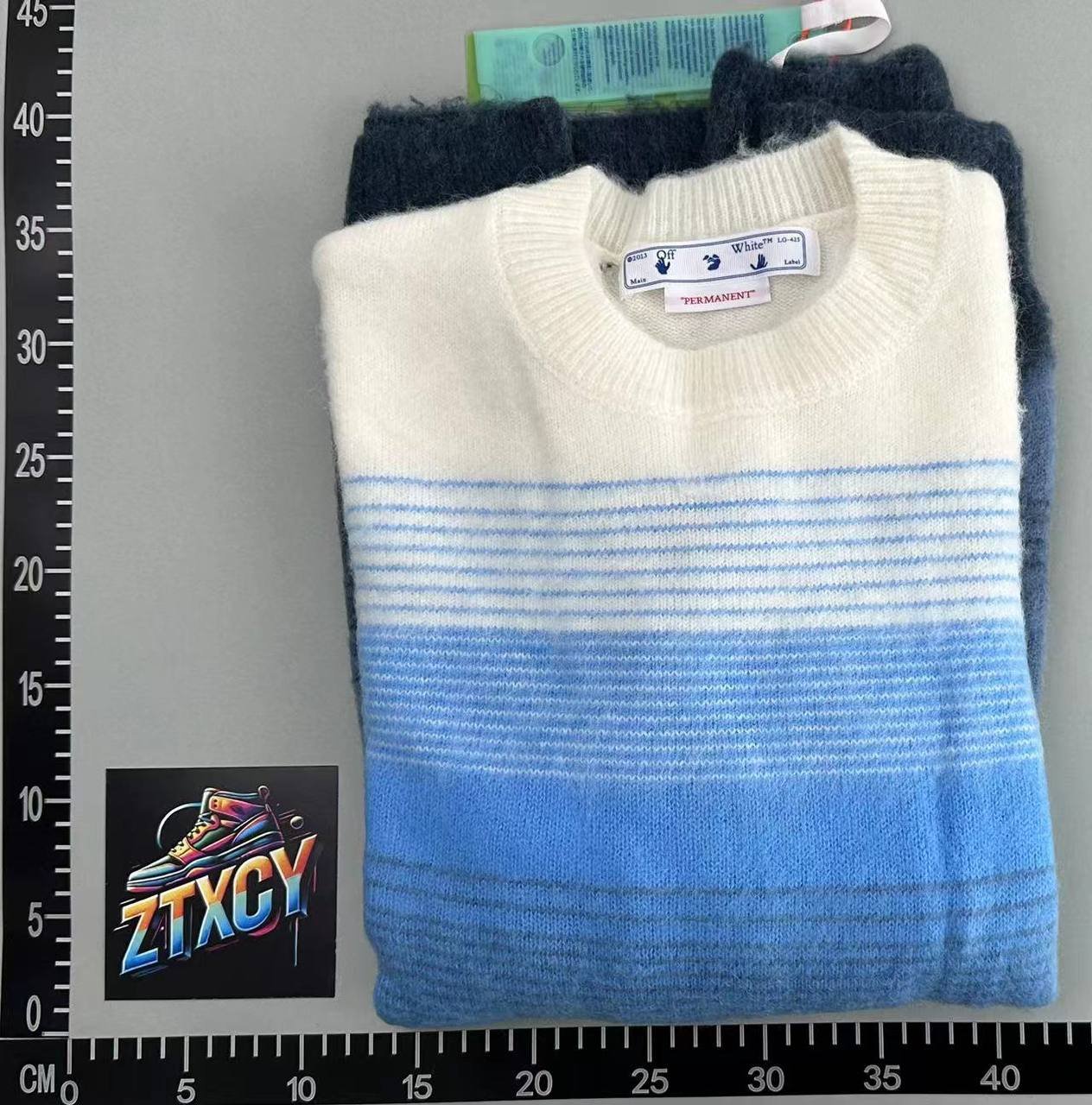 OFF WHITE Arrow Pattern Sweater [5 styles]