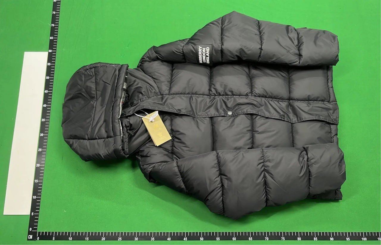 Burberry Nylon Puffer Jacket [8 styles]