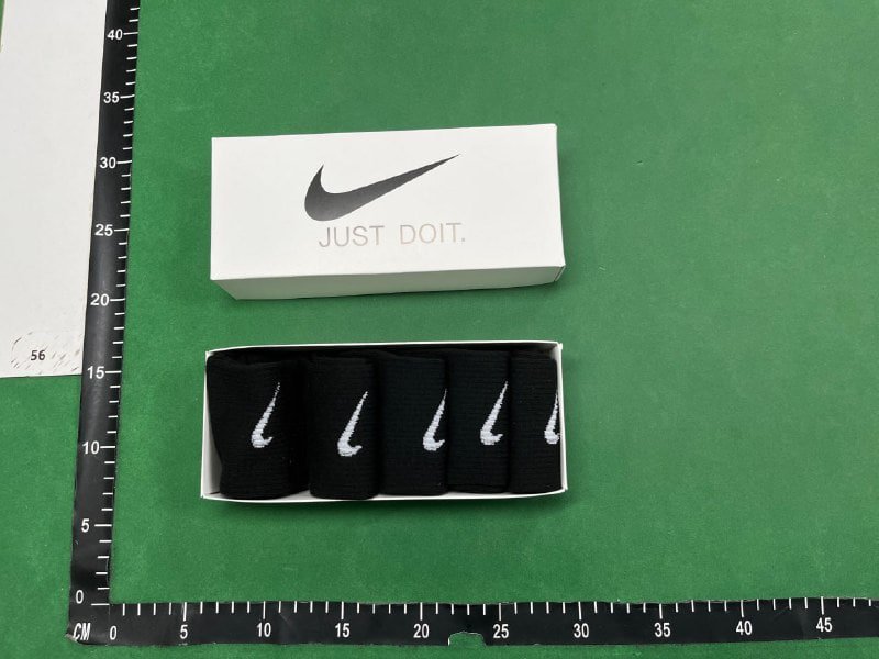 Nike Everyday Plus Crew Socks [16 styles]