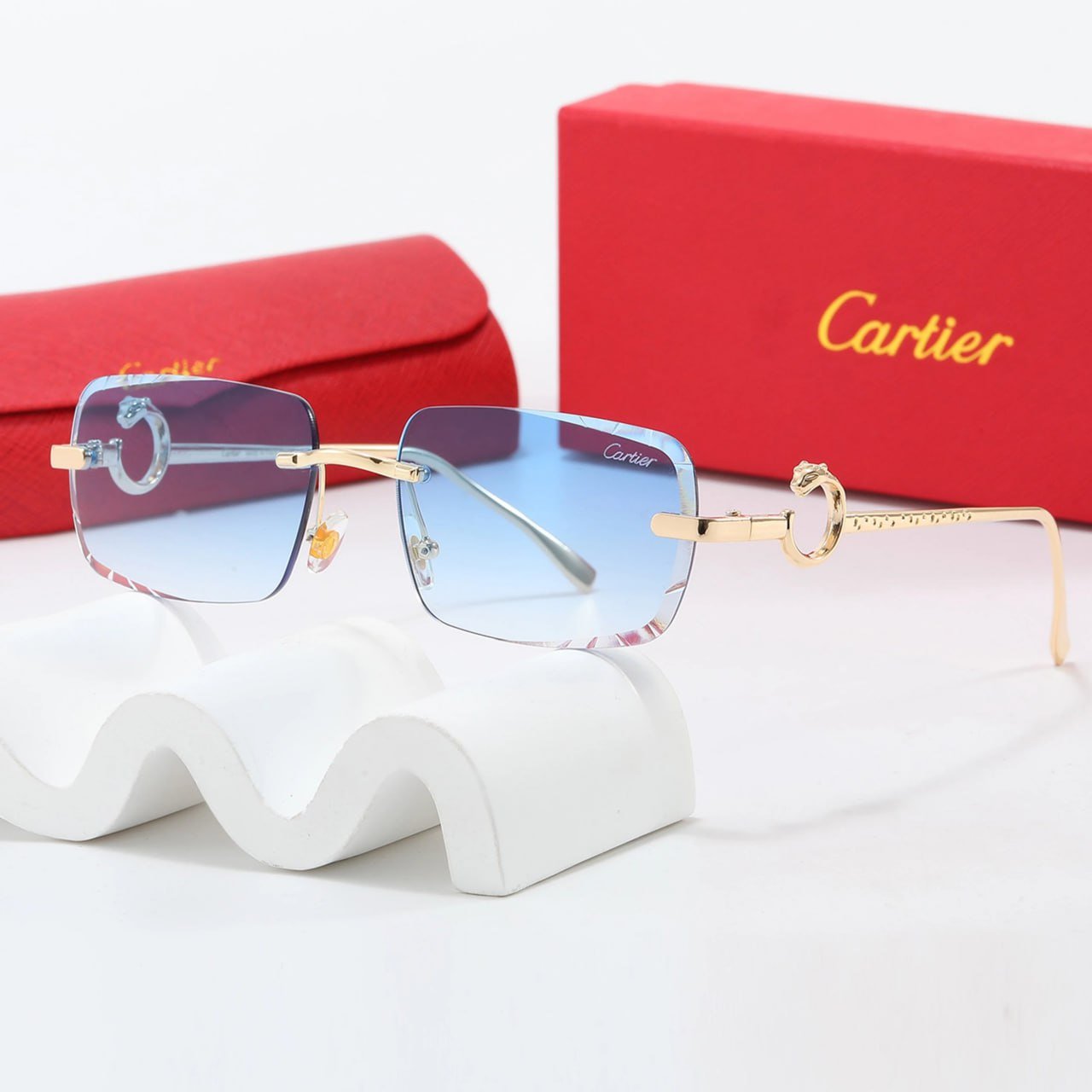 Cartier Panthère Sunglasses [40 styles]