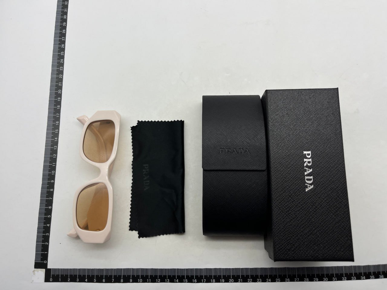 Prada 2728/2660/2286 Sunglasses [33 styles]