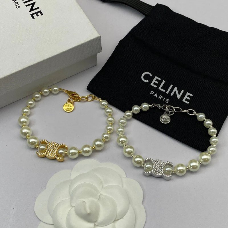 Celine Pearl Bracelet [2 styles]