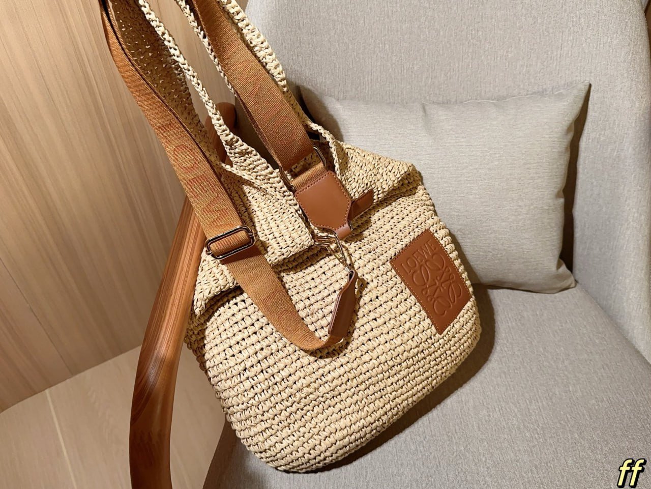 LOEWE Drawstring Tote Bag [39 styles]