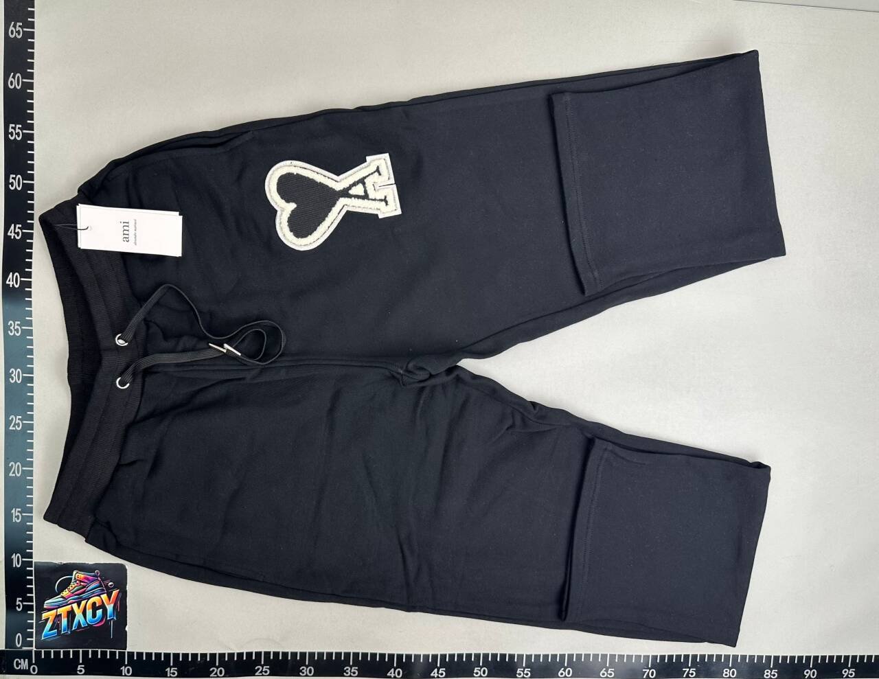 Ami Paris Heart Logo Sweatpants [9 styles]