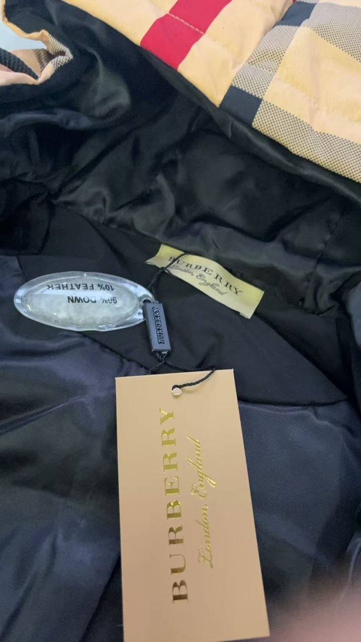 Burberry Vintage Check Jacket [26 styles]