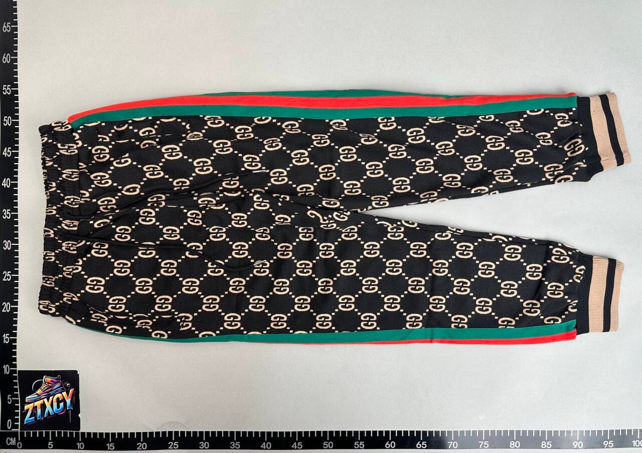 GUCCI GG Supreme Tracksuit [28 styles]