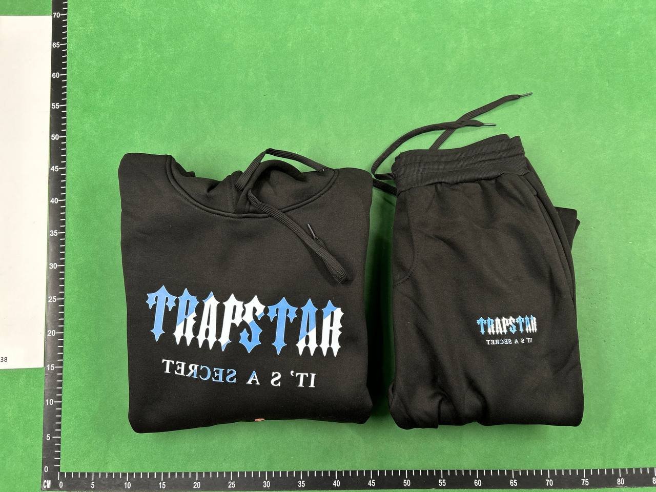 TRAPSTAR Hoodie & Jogger Set [1 style]