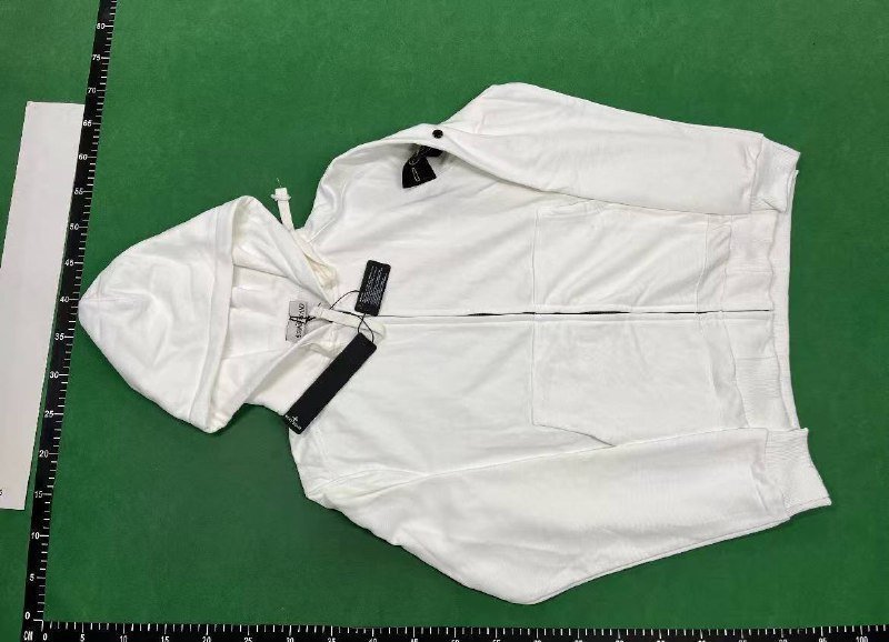 Stone Island Compass Logo Hoodie & Sweatshirt [24 styles]