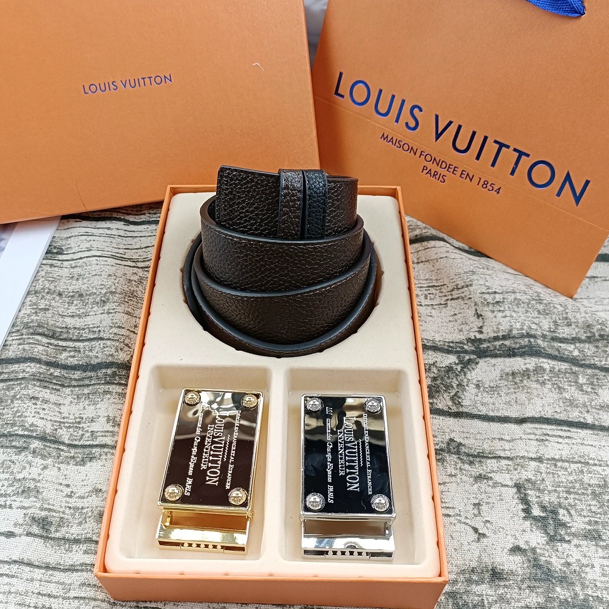 Louis Vuitton LV Initiales Belt [29 styles]