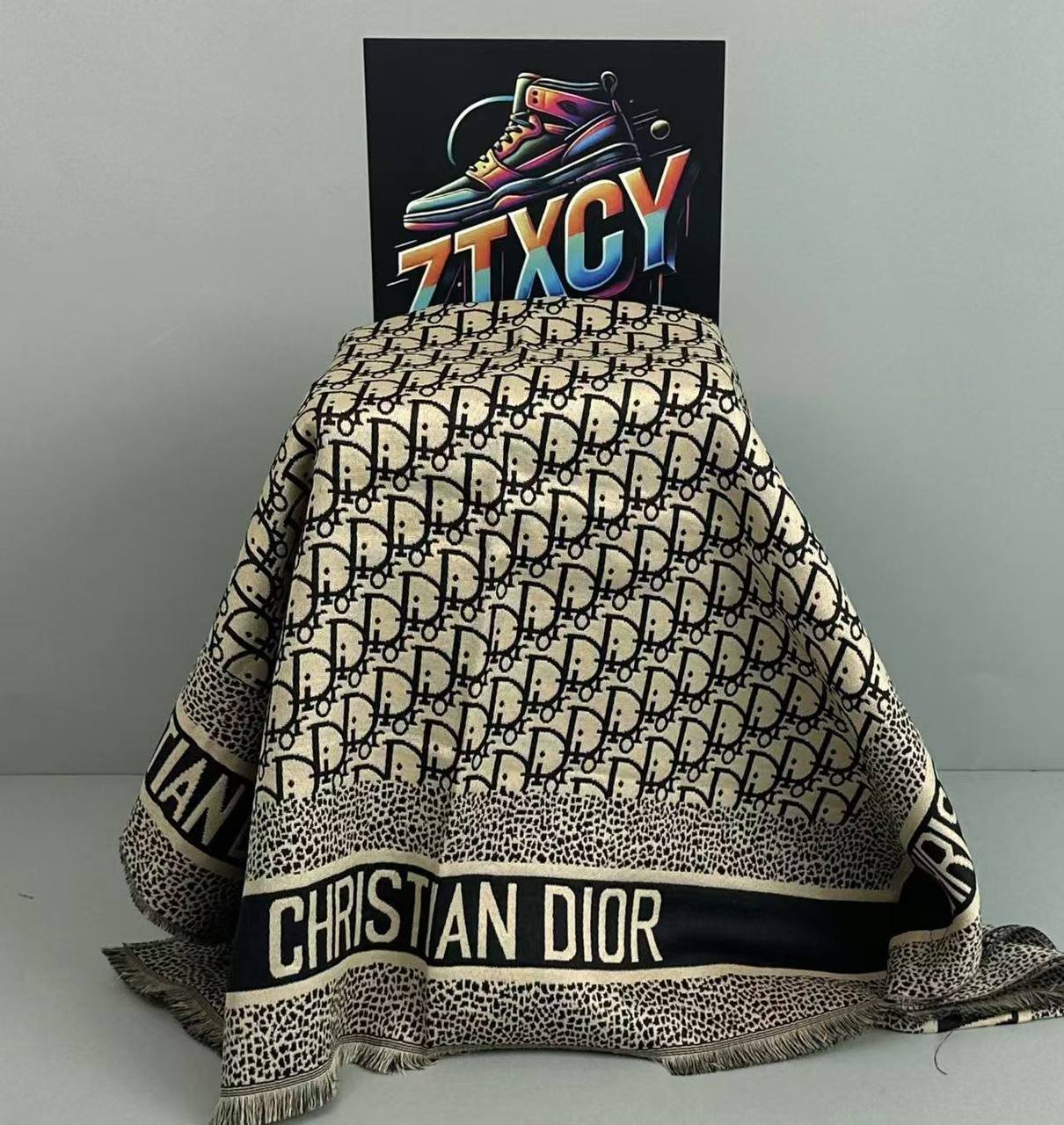 Christian Dior Oblique Foulard [9 styles]