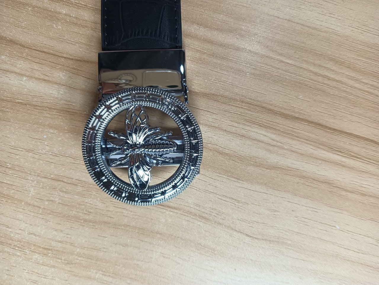 Bee Motif Automatic Buckle Belts [12 styles]