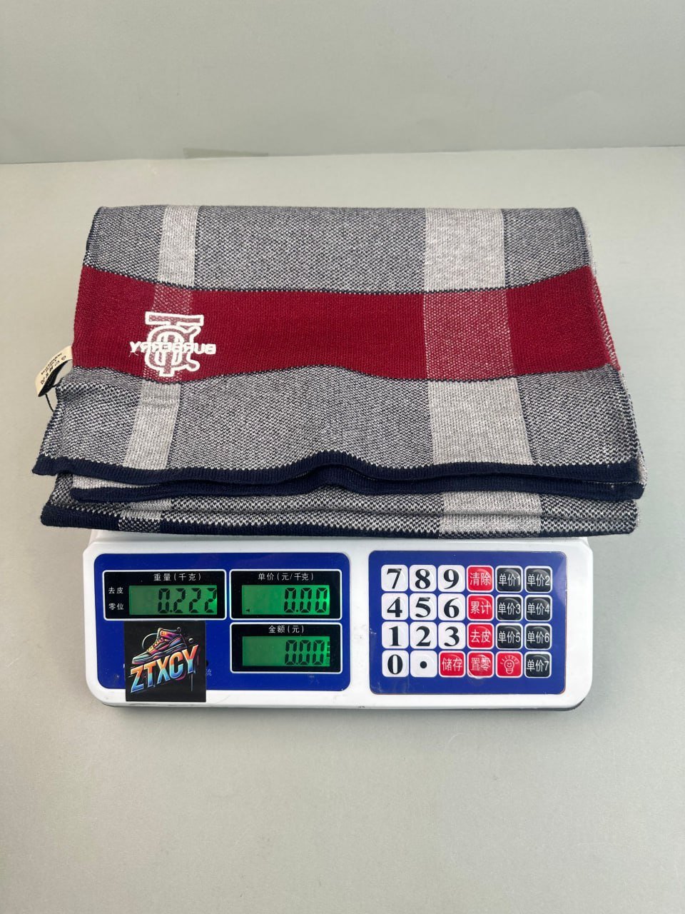 Gucci GG Supreme Scarf [15 styles]